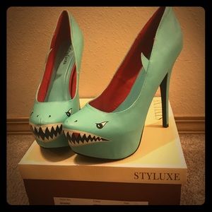 Shark heels